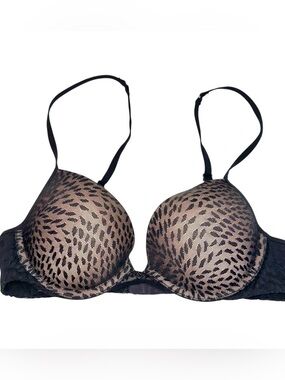 Victoria’s Secret Fabulous Plunge Bra!